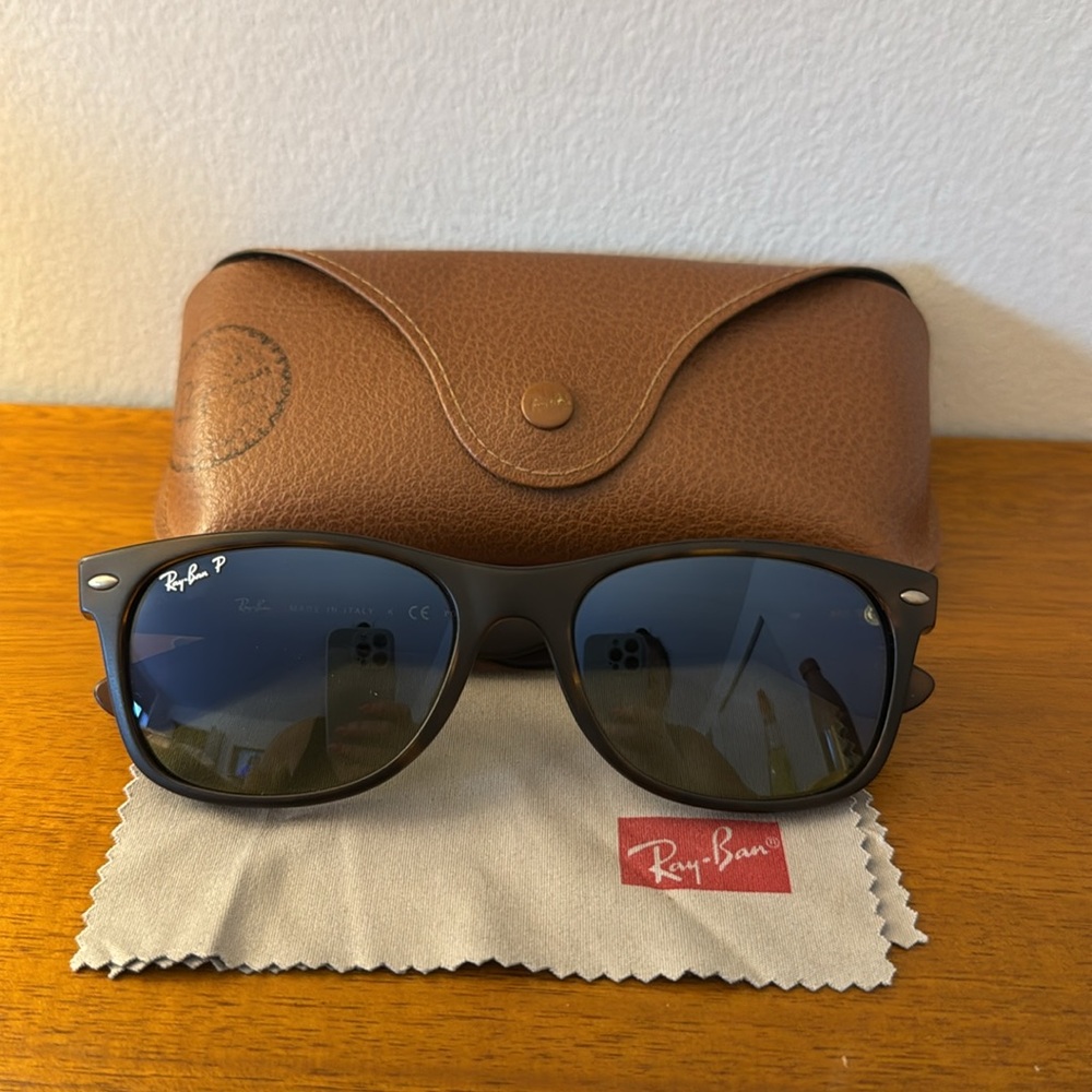 Ray-Ban wayfarer matte tortoise sunglasses